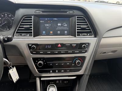 2017 Hyundai Sonata SE   - Photo 22 - Pittsburgh, PA 15226