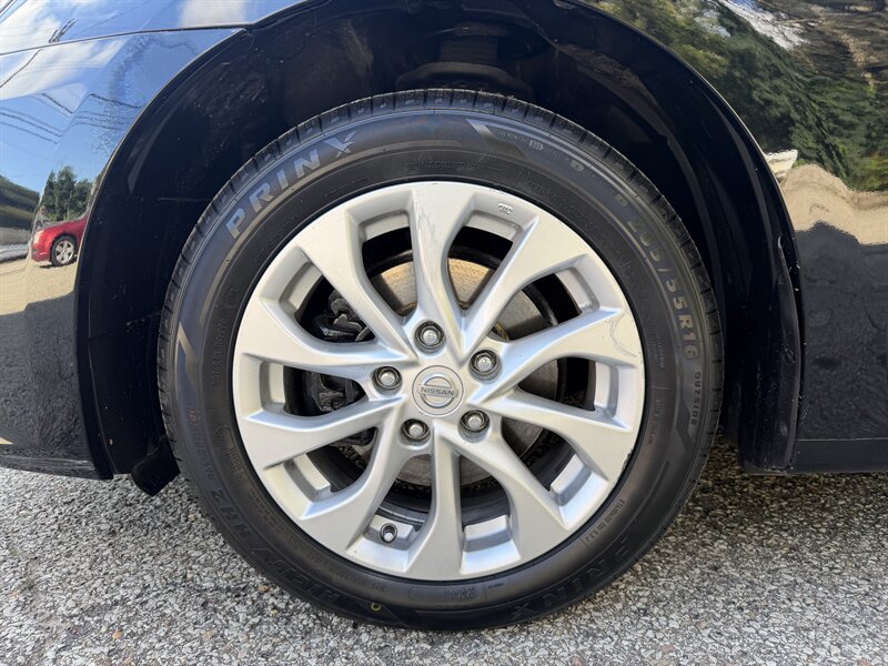 2017 Nissan Sentra S - Photo 8 - Pittsburgh, PA 15226