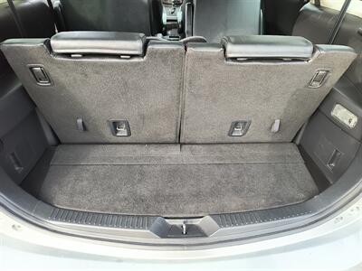 2012 Mazda Mazda5 Grand Touring   - Photo 13 - Pittsburgh, PA 15226
