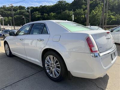 2012 Chrysler 300C   - Photo 3 - Pittsburgh, PA 15226