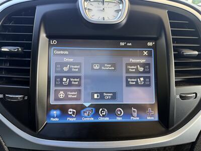 2012 Chrysler 300C   - Photo 37 - Pittsburgh, PA 15226