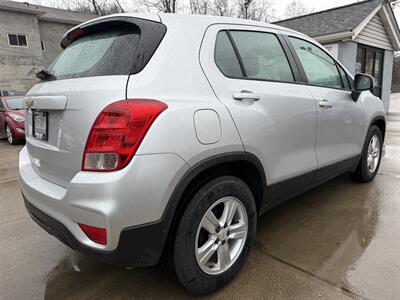 2017 Chevrolet Trax LS   - Photo 4 - Pittsburgh, PA 15226