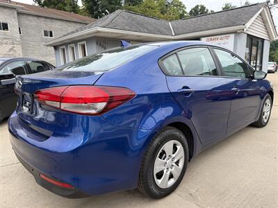 2017 Kia Forte LX   - Photo 4 - Pittsburgh, PA 15226