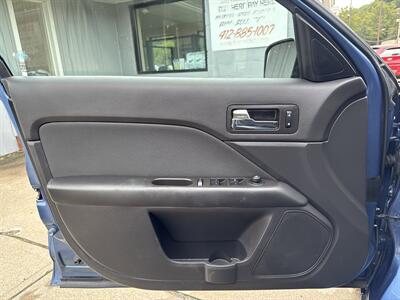 2010 Ford Fusion SE   - Photo 27 - Pittsburgh, PA 15226
