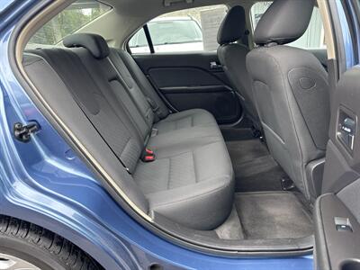 2010 Ford Fusion SE   - Photo 12 - Pittsburgh, PA 15226