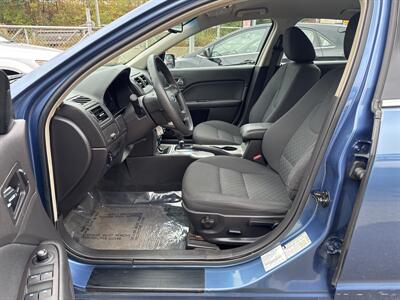 2010 Ford Fusion SE   - Photo 8 - Pittsburgh, PA 15226