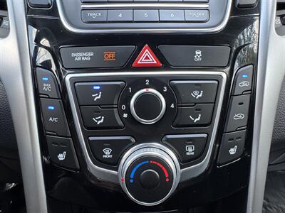 2014 Hyundai ELANTRA GT   - Photo 25 - Pittsburgh, PA 15226