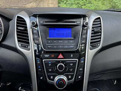 2014 Hyundai ELANTRA GT   - Photo 24 - Pittsburgh, PA 15226