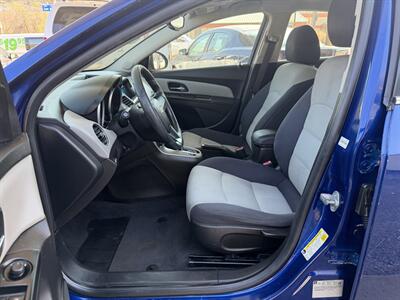 2012 Chevrolet Cruze LS   - Photo 18 - Pittsburgh, PA 15226