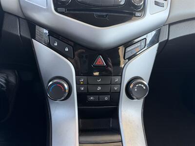 2012 Chevrolet Cruze LS   - Photo 26 - Pittsburgh, PA 15226