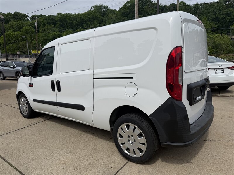 2017 RAM ProMaster City - Photo 2 - Pittsburgh, PA 15226