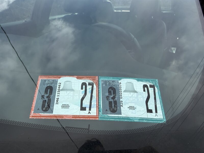 2012 Chrysler 200 Touring - Photo 18 - Pittsburgh, PA 15226