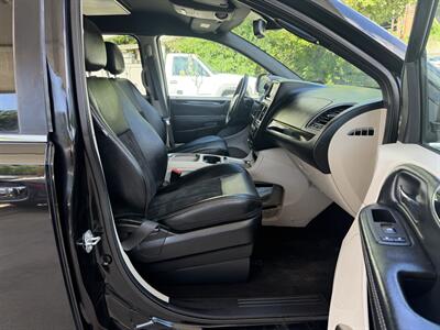 2019 Dodge Grand Caravan SXT   - Photo 28 - Pittsburgh, PA 15226
