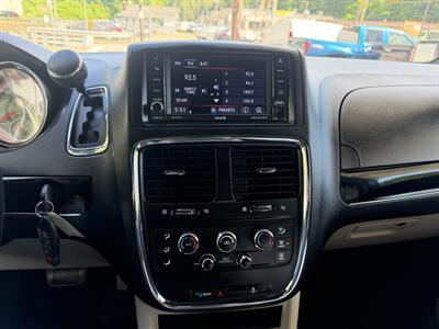 2019 Dodge Grand Caravan SXT   - Photo 24 - Pittsburgh, PA 15226