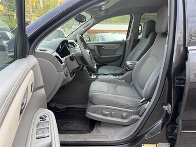 2016 Chevrolet Traverse LT   - Photo 15 - Pittsburgh, PA 15226