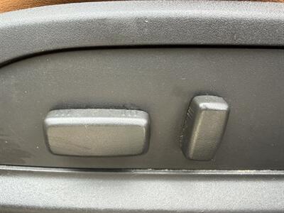 2014 Chevrolet Traverse LTZ   - Photo 17 - Pittsburgh, PA 15226