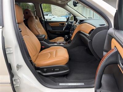 2014 Chevrolet Traverse LTZ   - Photo 28 - Pittsburgh, PA 15226