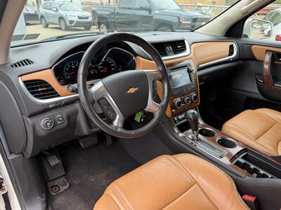 2014 Chevrolet Traverse LTZ   - Photo 14 - Pittsburgh, PA 15226