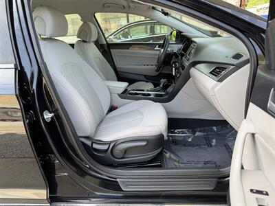 2015 Hyundai SONATA Sport   - Photo 33 - Pittsburgh, PA 15226