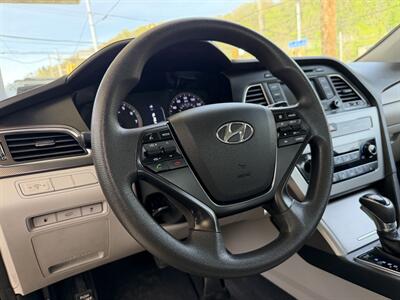 2015 Hyundai SONATA Sport   - Photo 22 - Pittsburgh, PA 15226
