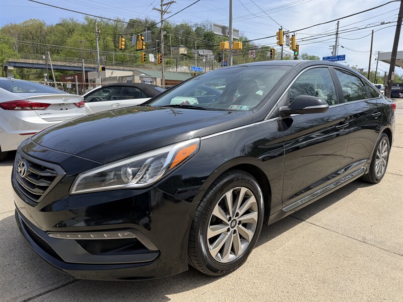 2015 Hyundai SONATA Sport   - Photo 1 - Pittsburgh, PA 15226