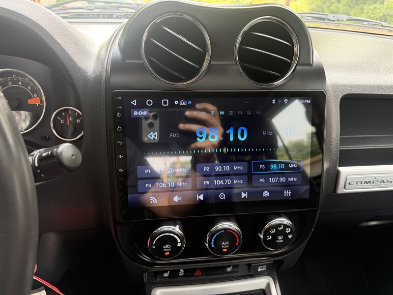 2015 Jeep Compass High Altitude Editio - Photo 24 - Pittsburgh, PA 15226