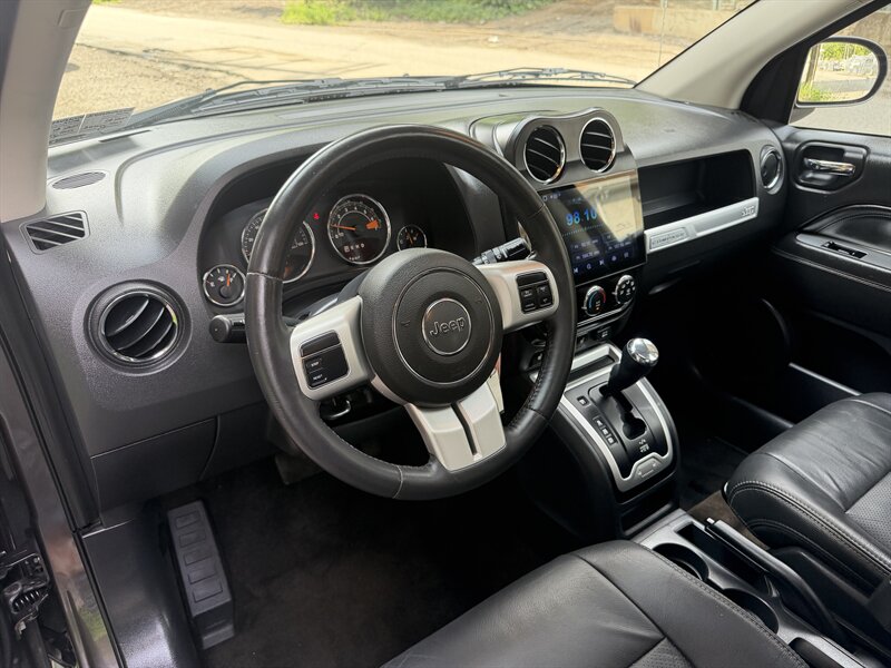 2015 Jeep Compass High Altitude Editio - Photo 14 - Pittsburgh, PA 15226