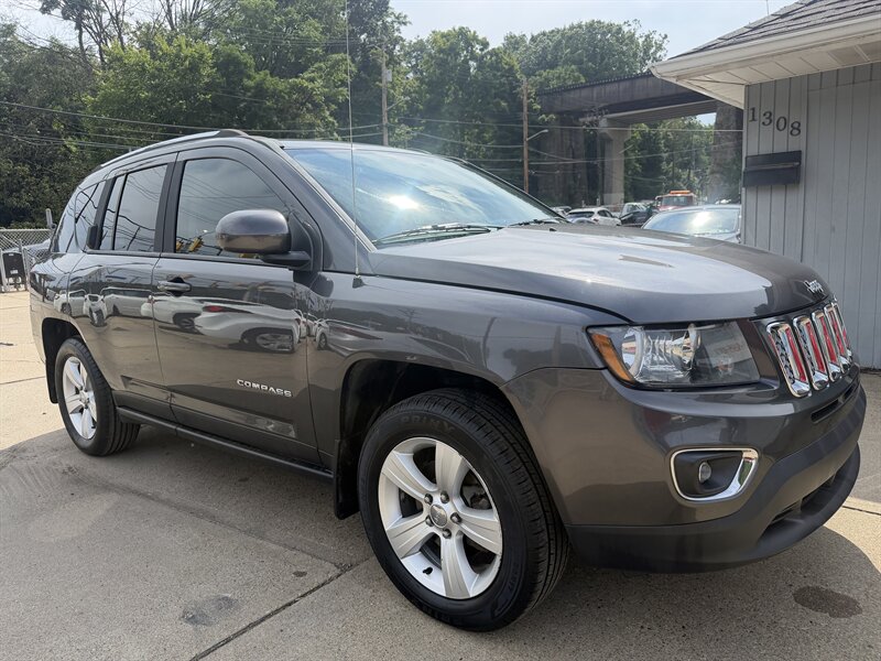 2015 Jeep Compass High Altitude Editio - Photo 5 - Pittsburgh, PA 15226