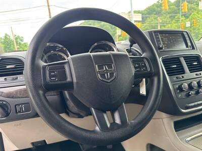2015 Dodge Grand Caravan SXT   - Photo 25 - Pittsburgh, PA 15226