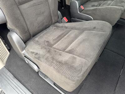 2015 Dodge Grand Caravan SXT   - Photo 13 - Pittsburgh, PA 15226