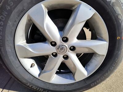 2010 Nissan Murano S   - Photo 14 - Pittsburgh, PA 15226