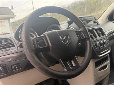 2013 Dodge Grand Caravan SE   - Photo 10 - Pittsburgh, PA 15226