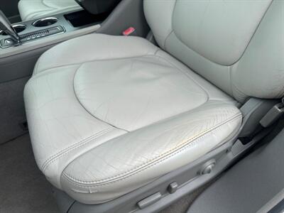 2010 Chevrolet Traverse LT   - Photo 9 - Pittsburgh, PA 15226