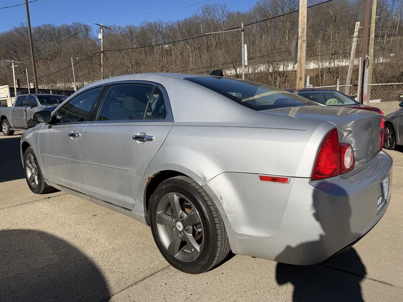 2012 Chevrolet Malibu LT - Photo 2 - Pittsburgh, PA 15226