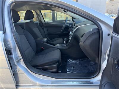 2012 Chevrolet Malibu LT - Photo 22 - Pittsburgh, PA 15226