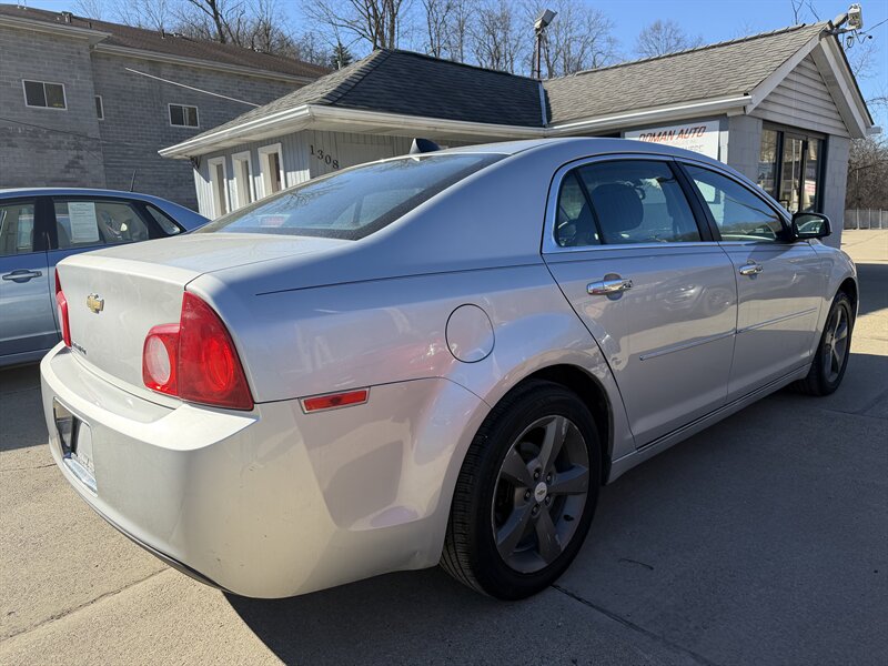 2012 Chevrolet Malibu LT - Photo 4 - Pittsburgh, PA 15226