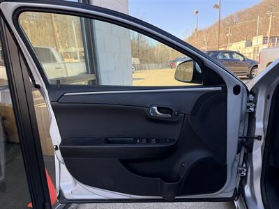 2012 Chevrolet Malibu LT - Photo 14 - Pittsburgh, PA 15226