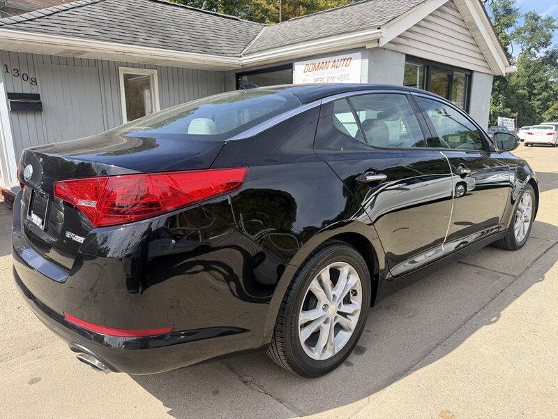 2013 Kia Optima EX - Photo 8 - Pittsburgh, PA 15226