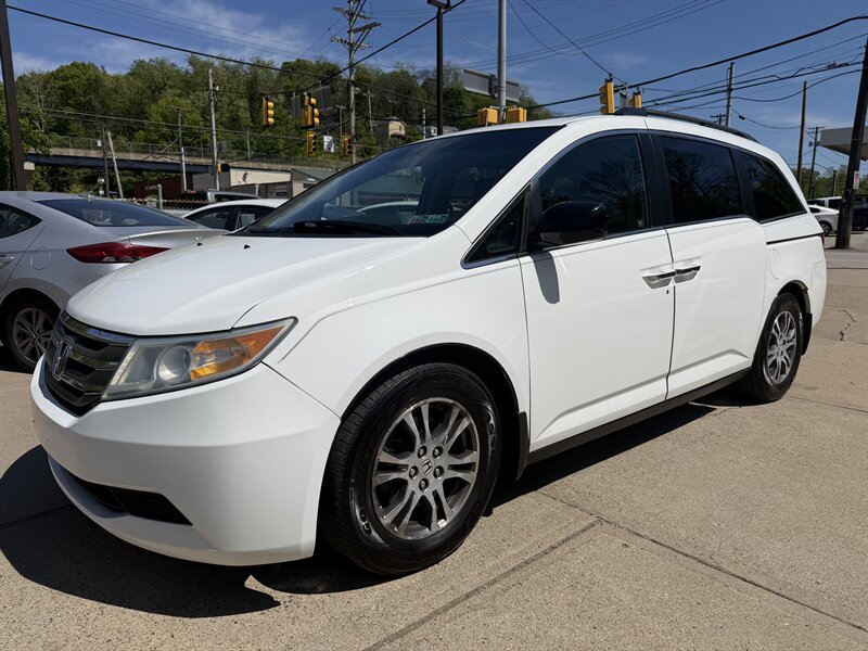 2011 Honda Odyssey EX-L   - Photo 1 - Pittsburgh, PA 15226