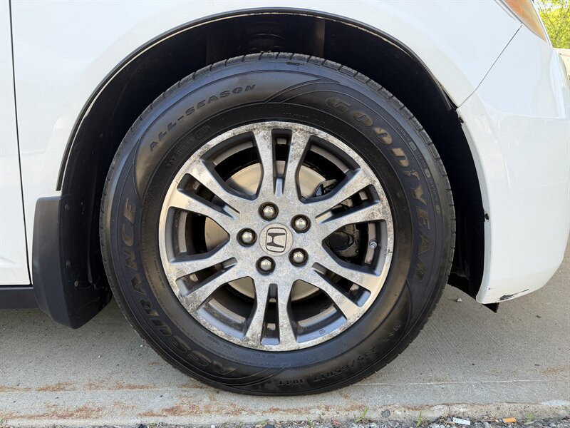 2011 Honda Odyssey EX-L - Photo 9 - Pittsburgh, PA 15226
