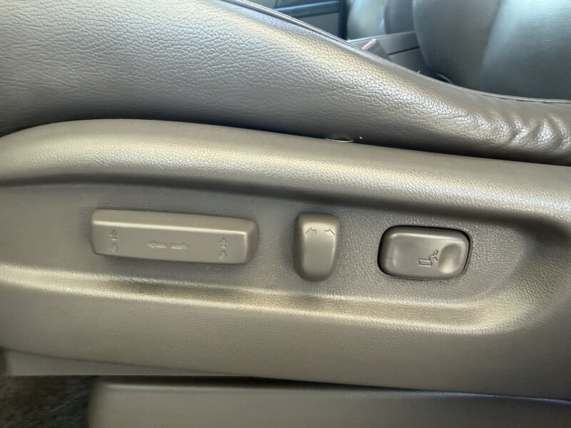 2011 Honda Odyssey EX-L - Photo 19 - Pittsburgh, PA 15226