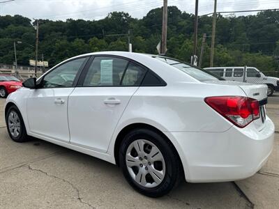 2013 Chevrolet Cruze LS   - Photo 2 - Pittsburgh, PA 15226