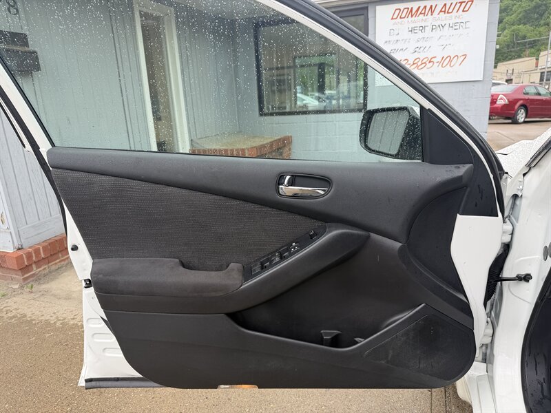 2012 Nissan Altima 2.5 S - Photo 20 - Pittsburgh, PA 15226