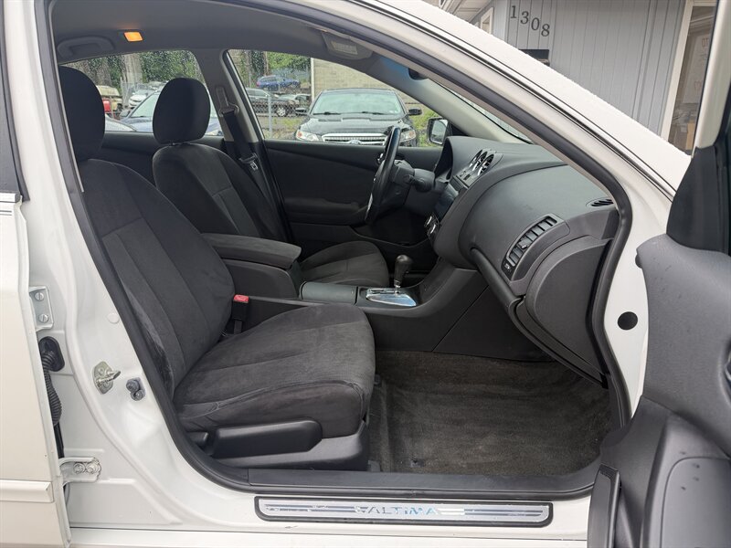 2012 Nissan Altima 2.5 S - Photo 31 - Pittsburgh, PA 15226