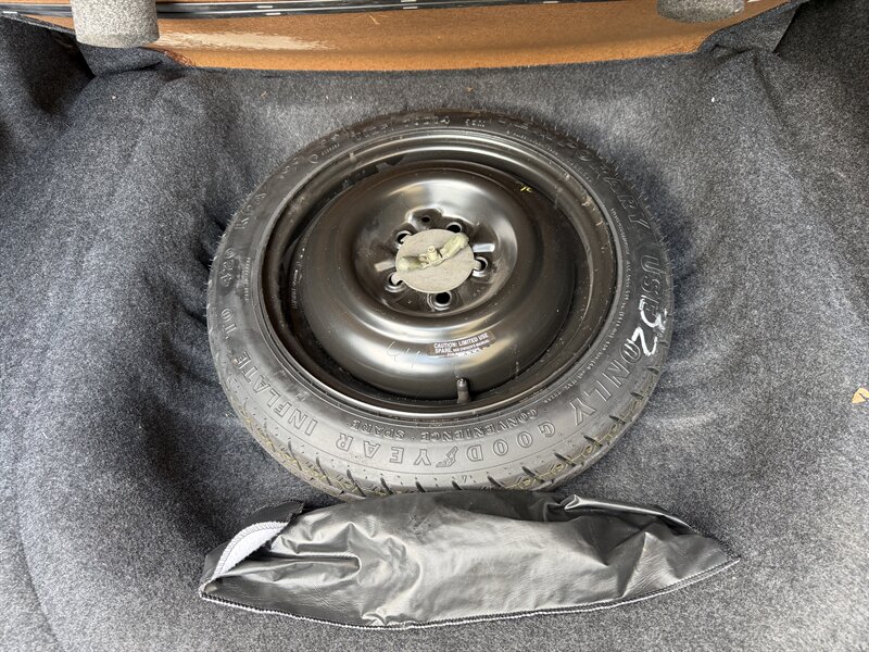 2003 Dodge Neon SXT - Photo 27 - Pittsburgh, PA 15226