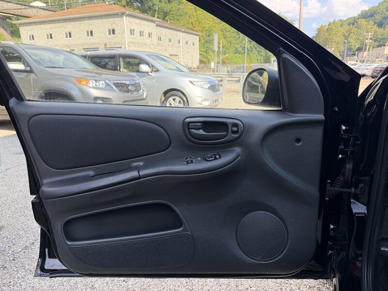 2003 Dodge Neon SXT - Photo 15 - Pittsburgh, PA 15226