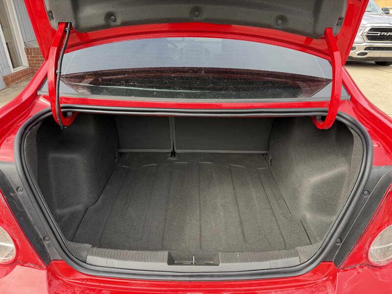 2014 Chevrolet Sonic LT Auto - Photo 23 - Pittsburgh, PA 15226