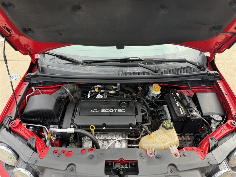 2014 Chevrolet Sonic LT Auto - Photo 9 - Pittsburgh, PA 15226