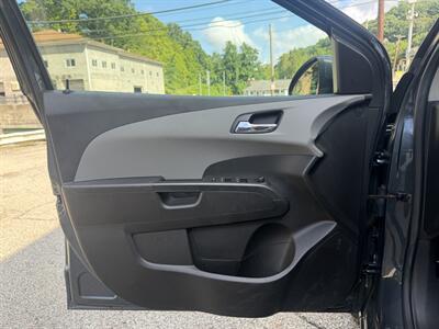 2013 Chevrolet Sonic LTZ Auto - Photo 17 - Pittsburgh, PA 15226