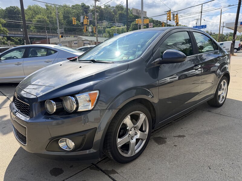 2013 Chevrolet Sonic LTZ Auto   - Photo 1 - Pittsburgh, PA 15226